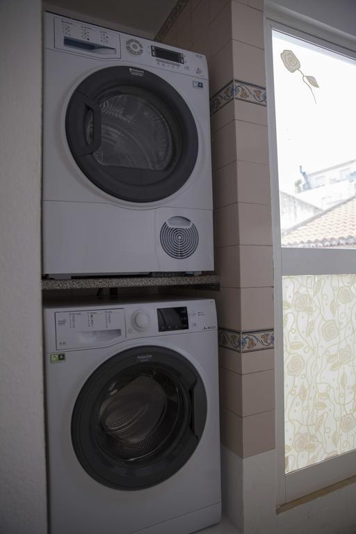 Guest House First Floor Лагос Екстериор снимка